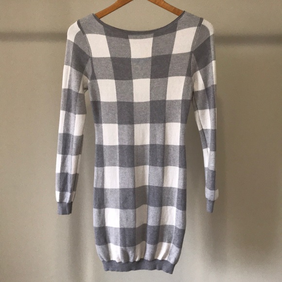 Moewy | Sweater Dress - Picture 1 of 8